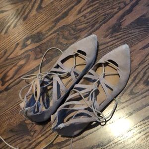 Pointed toe Steve Madden flats